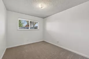 1913 Belcot Rd, Sacramento, CA 95825 - Photo 19