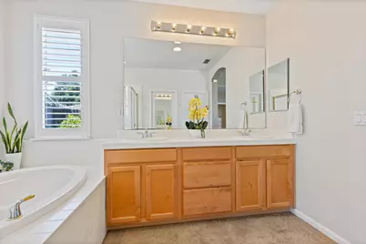 3264 Rock Creek Way, Roseville, CA 95747 - Photo 17
