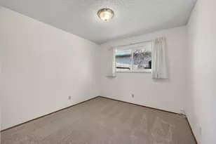1917 Belcot Rd, Sacramento, CA 95825 - Photo 19