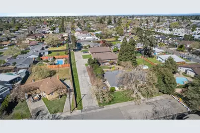1917 Belcot Road, Sacramento, CA 95825 - Photo 31