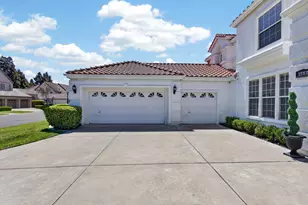 4686 Pine Valley Cir, Stockton, CA 95219 - Photo 9