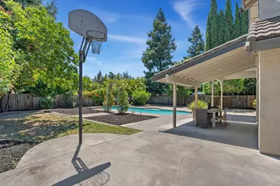 7 Chicory Bend Court, Sacramento, CA 95831 - Photo 43