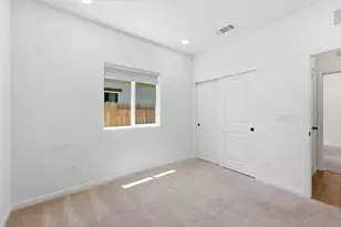 240 Helios Ct, Roseville, CA 95747 - Photo 39