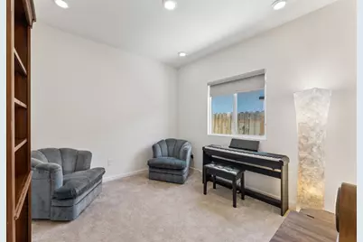 240 Helios Court, Roseville, CA 95747 - Photo 33
