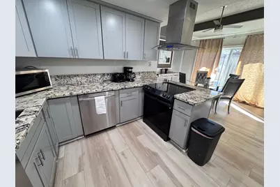 3962 Queenston Court, Carmichael, CA 95608 - Photo 11