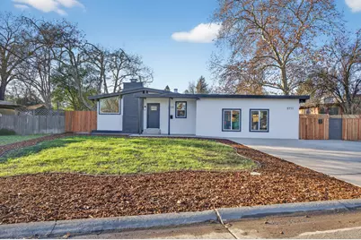 3709 Brownson St, Sacramento, CA 95821 - Photo 9
