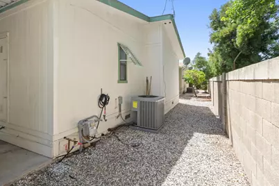 Held Drive #31, Modesto, CA 95355 - Photo 29