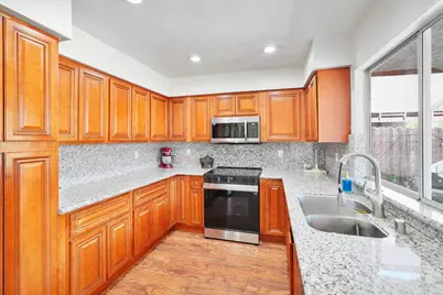 2185 Holder Lane, Tracy, CA 95377 - Photo 9