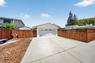 283 Brewster Ave, Sacramento, CA 95831 - Photo 5