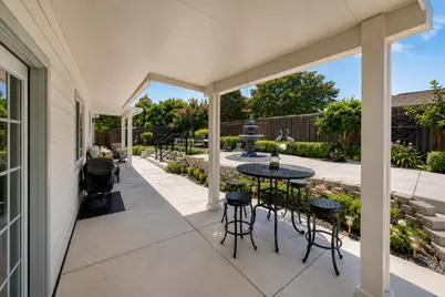 283 Brewster Avenue, Sacramento, CA 95831 - Photo 37