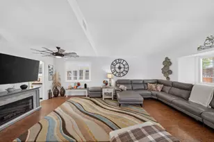 283 Brewster Ave, Sacramento, CA 95831 - Photo 27