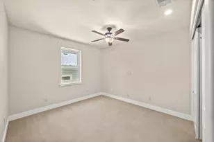 1306 19th St, Sacramento, CA 95811 - Photo 13