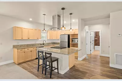 1306 19th Street, Sacramento, CA 95811 - Photo 7