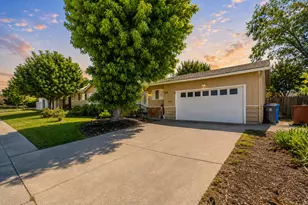 105 Coralie Way, Folsom, CA 95630 - Photo 3