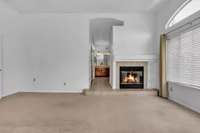 9186 Lagrange Court, Elk Grove, CA 95624 - Photo 23