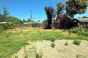 6736 Medora Dr, North Highlands, CA 95660 - Photo 15