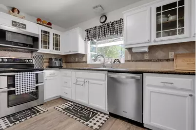 5932 Huntley Court, Riverbank, CA 95367 - Photo 9
