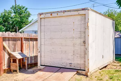 1636 Woodworth Avenue, Modesto, CA 95351 - Photo 33