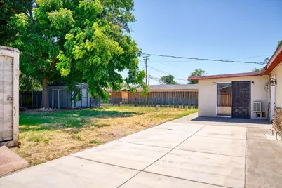1636 Woodworth Avenue, Modesto, CA 95351 - Photo 35