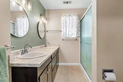 1636 Woodworth Avenue, Modesto, CA 95351 - Photo 25