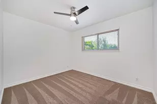 8340 Marina Greens Way, Sacramento, CA 95826 - Photo 27