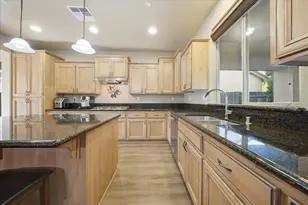325 White Feather Ct, Roseville, CA 95747 - Photo 21