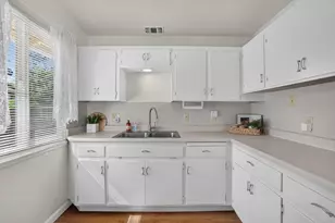 7021 21st Ave, Sacramento, CA 95820 - Photo 17
