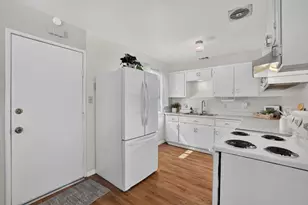 7021 21st Ave, Sacramento, CA 95820 - Photo 15