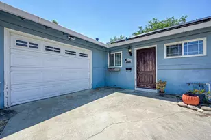 8205 Tanoak Way, Citrus Heights, CA 95621 - Photo 5