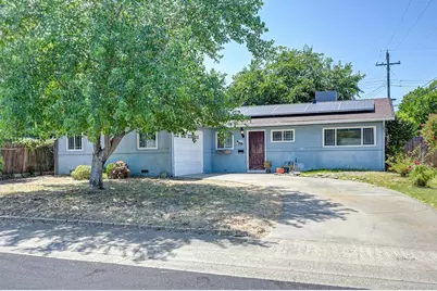 8205 Tanoak Way, Citrus Heights, CA 95621 - Photo 3