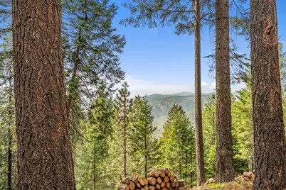 301 Camelot Way, Pollock Pines, CA 95726 - Photo 1