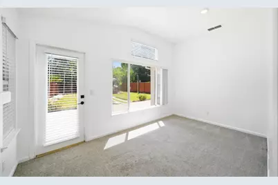 8953 Monterey Oaks Drive, Elk Grove, CA 95758 - Photo 29