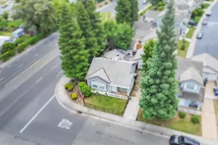 7620 Monogram Dr, Sacramento, CA 95842 - Photo 27