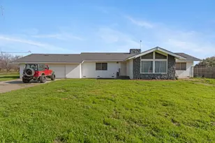4084 Fresno, Le Grand, CA 95333 - Photo 11