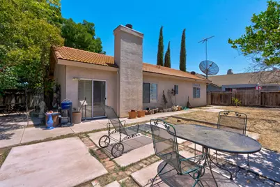 385 N 1st Street, Los Banos, CA 93635 - Photo 21