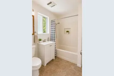 1052 Irene Street, Stockton, CA 95206 - Photo 7