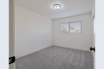 988 Laurel Avenue, Lindsay, CA 93247 - Photo 25