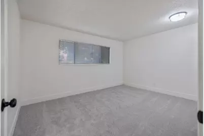 988 Laurel Avenue, Lindsay, CA 93247 - Photo 27