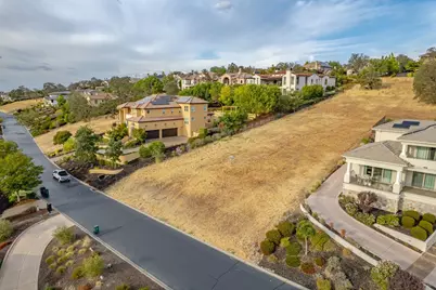 5207 Breese Circle, El Dorado Hills, CA 95762 - Photo 11