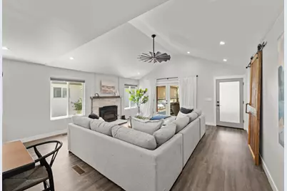 13146 Torrey Pines Drive, Auburn, CA 95602 - Photo 7