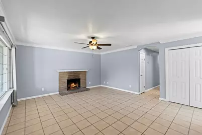1873 Deauville Drive, Stockton, CA 95210 - Photo 9