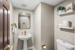 3393 Soda Way, Sacramento, CA 95834 - Photo 17