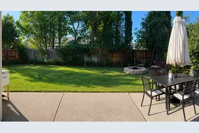 8693 Daimler Way, Sacramento, CA 95828 - Photo 13