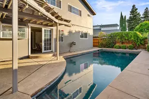 7737 N Ridge Dr, Citrus Heights, CA 95610 - Photo 3