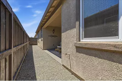 3910 Del Arco Lane, Sacramento, CA 95834 - Photo 35