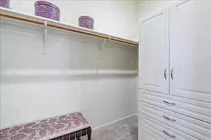 3910 Del Arco Ln, Sacramento, CA 95834 - Photo 25