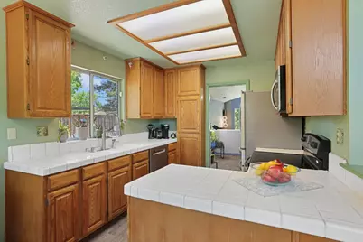 1935 Foxtail Court, Tracy, CA 95376 - Photo 21