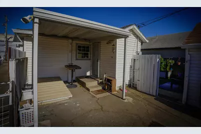 835 S Sacramento Street, Lodi, CA 95240 - Photo 29