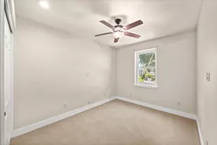1306 19th St, Sacramento, CA 95811 - Photo 13