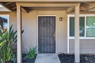 8783 El Toreador Way, Elk Grove, CA 95624 - Photo 5